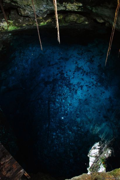 cenote, Mexico
