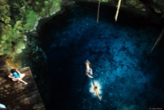 cenote, Mexico