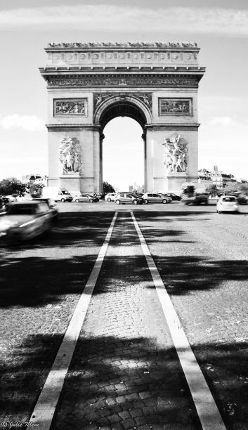 Arc de Triomphe, Paris, France