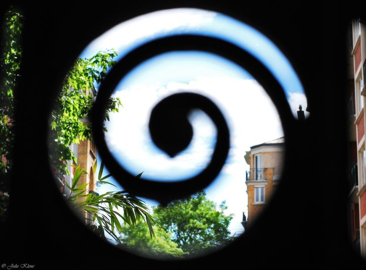 Confinement J36, Paris, France